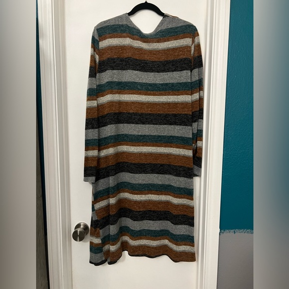 Paisley Grace Striped Long Cardigan - Picture 2 of 3